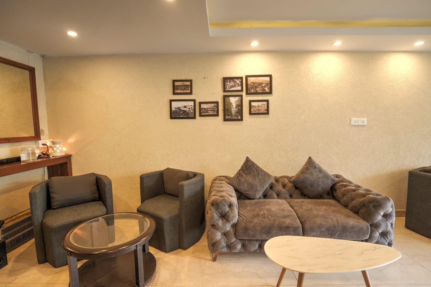 The Bunkk Inn Hotel & Restaurant Mussoorie Exterior foto